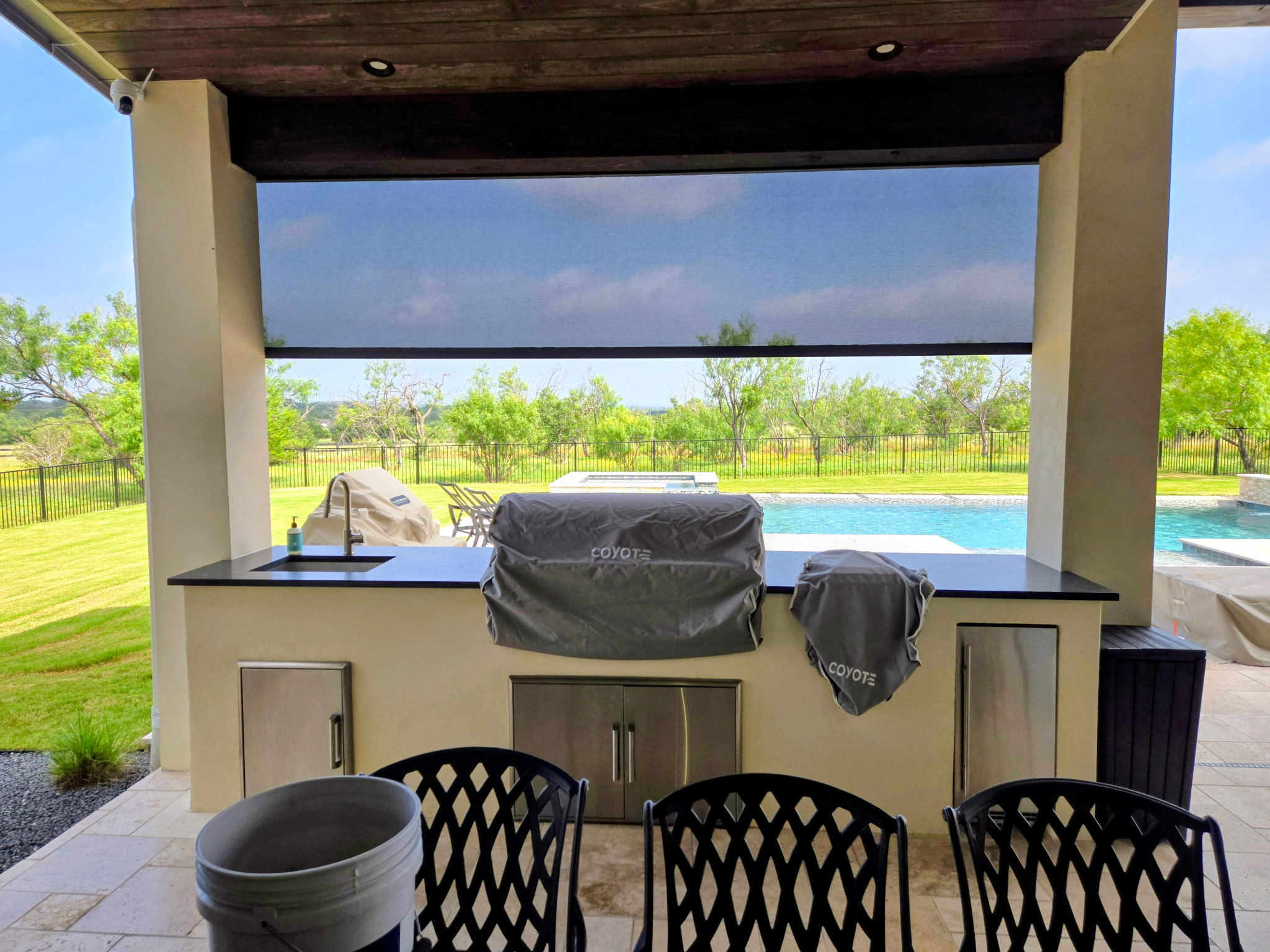 Exterior Shade: Outdoor Kitchen | Beacon Blinds